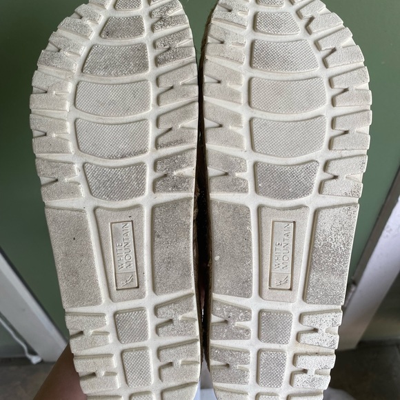 White Mountain sandals - Picture 6 of 8